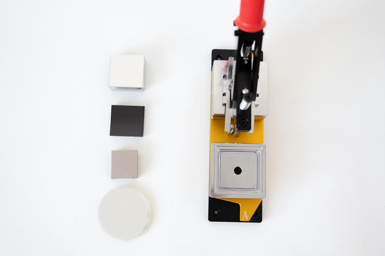 2.5”x2.5” Magnet Making Kit